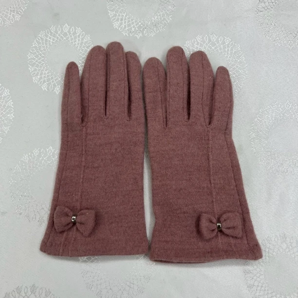 纯羊毛触屏手套，单层款，不摘手套可开手机