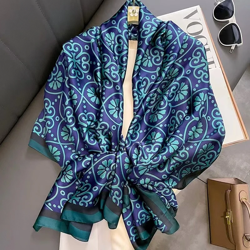 1-513 丽景段90X180左右丝巾长巾 蓝腰果