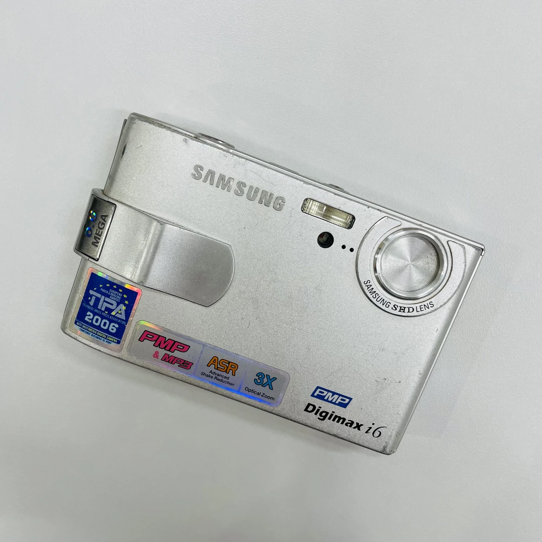 9新 Samsung/三星 i6银色 出片复古冷白皮 氛围感人像推荐