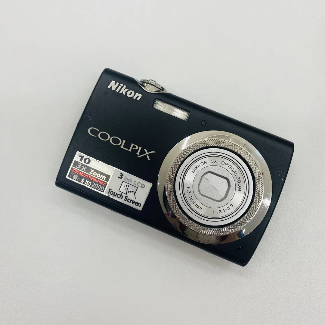 95新 Nikon/尼康 S230黑 1000万像素 冷白奶油肌 不支持试用