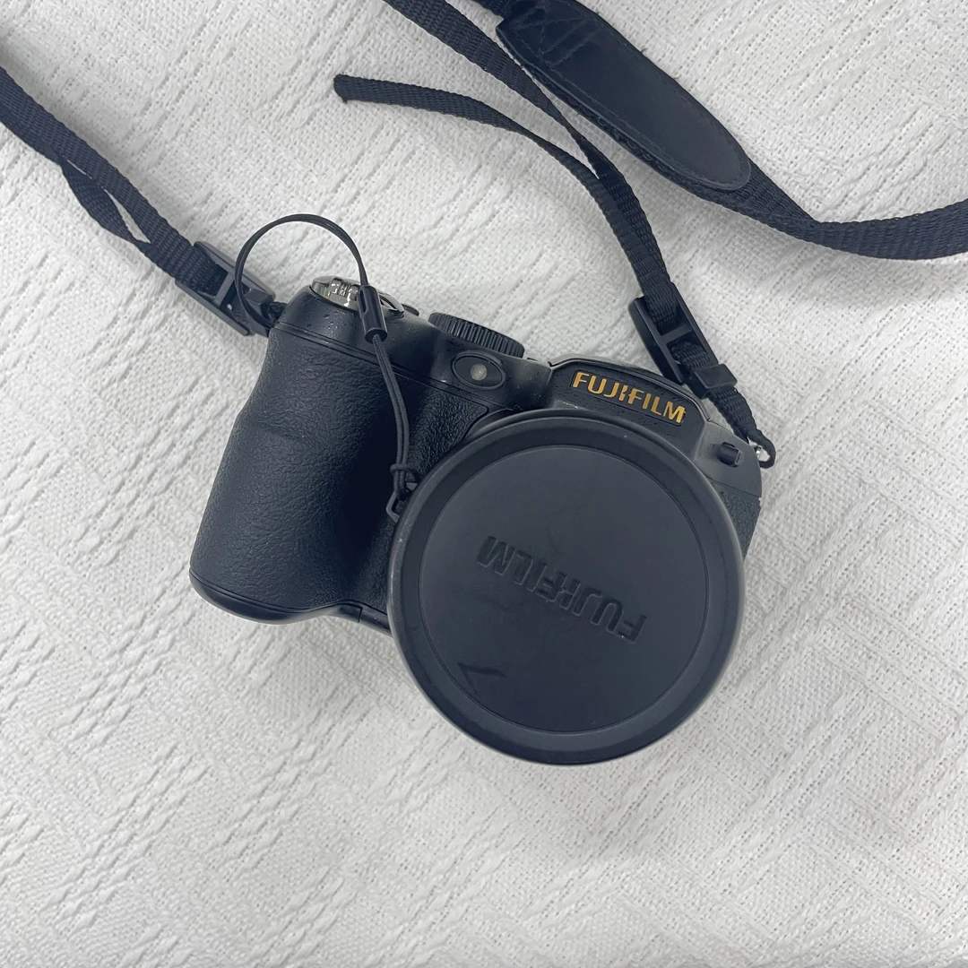9新 Fujifilm/富士 S2900黑色1400w像素18倍光学变焦不支持试用