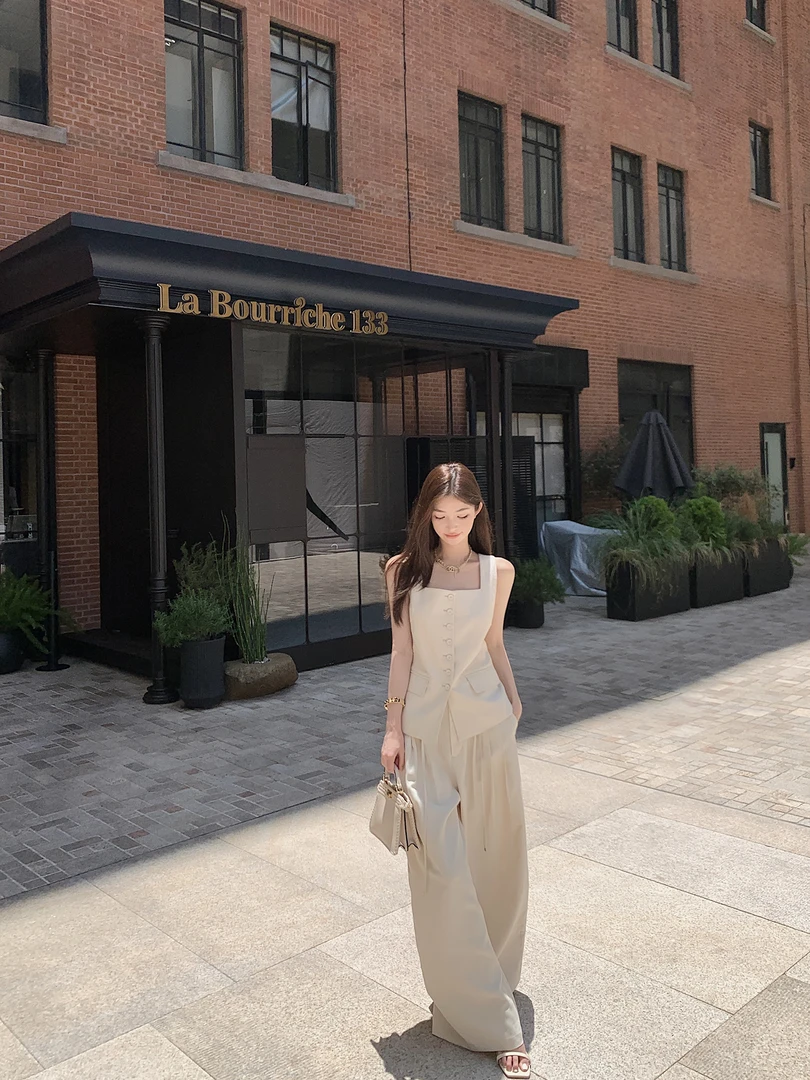 【非正式职场时髦人】高級感立体剪裁马甲吊带背心套装夏季两件套