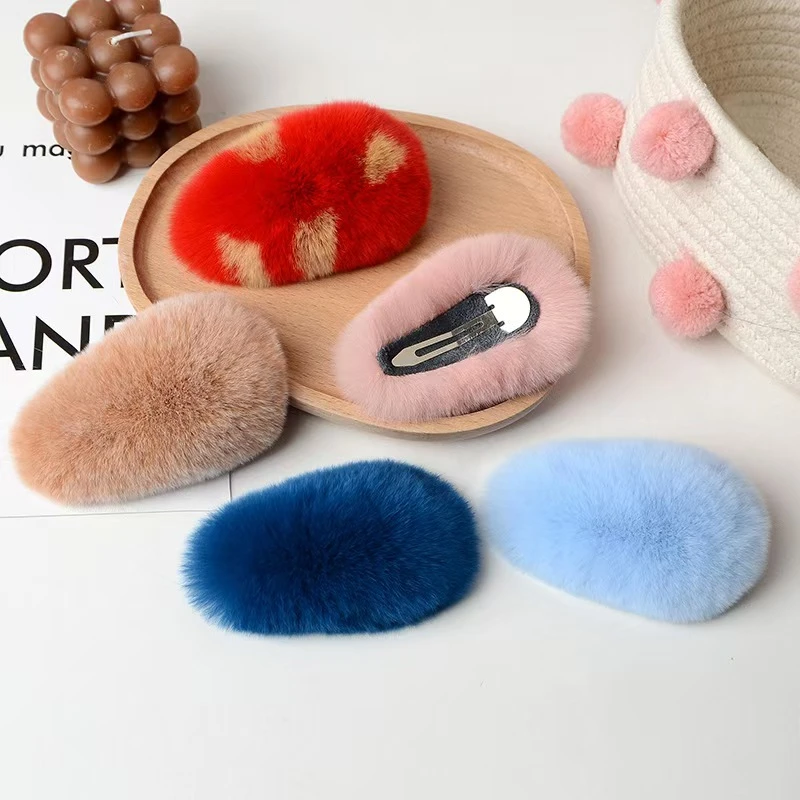 大号毛绒BB夹发夹-颜色随机