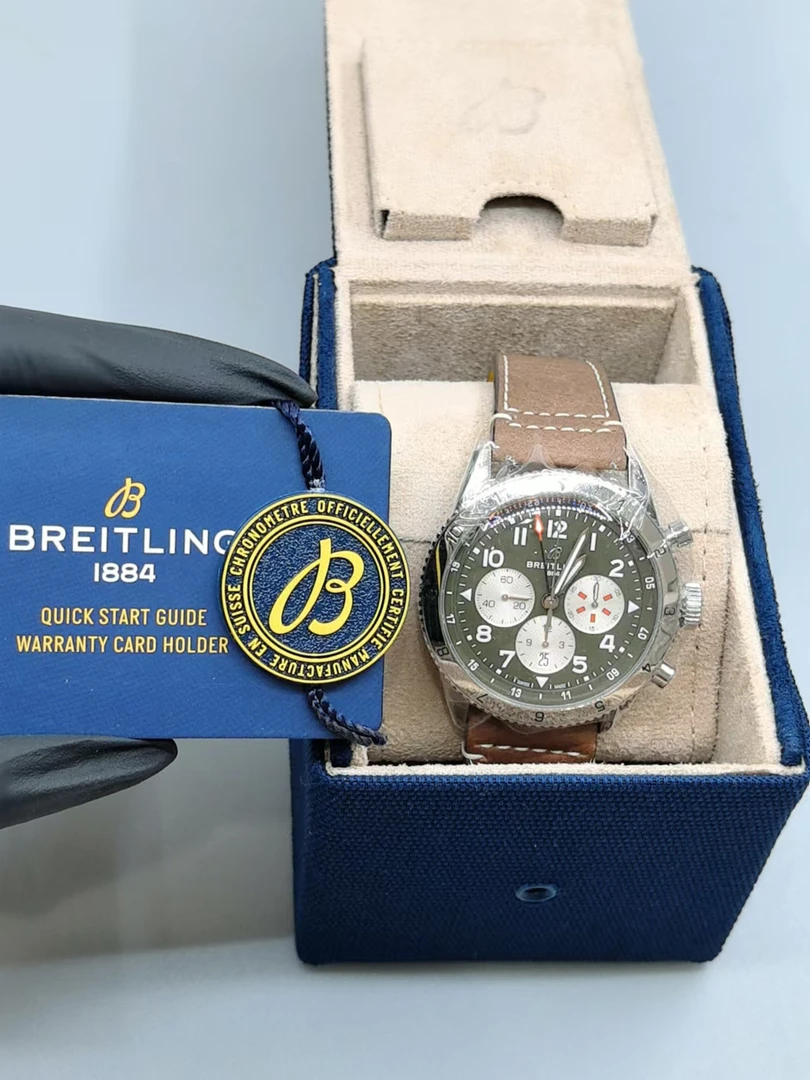 全新未使用 BREITLING/百年灵 传奇航空AB04452A1L1X1/24年3月卡