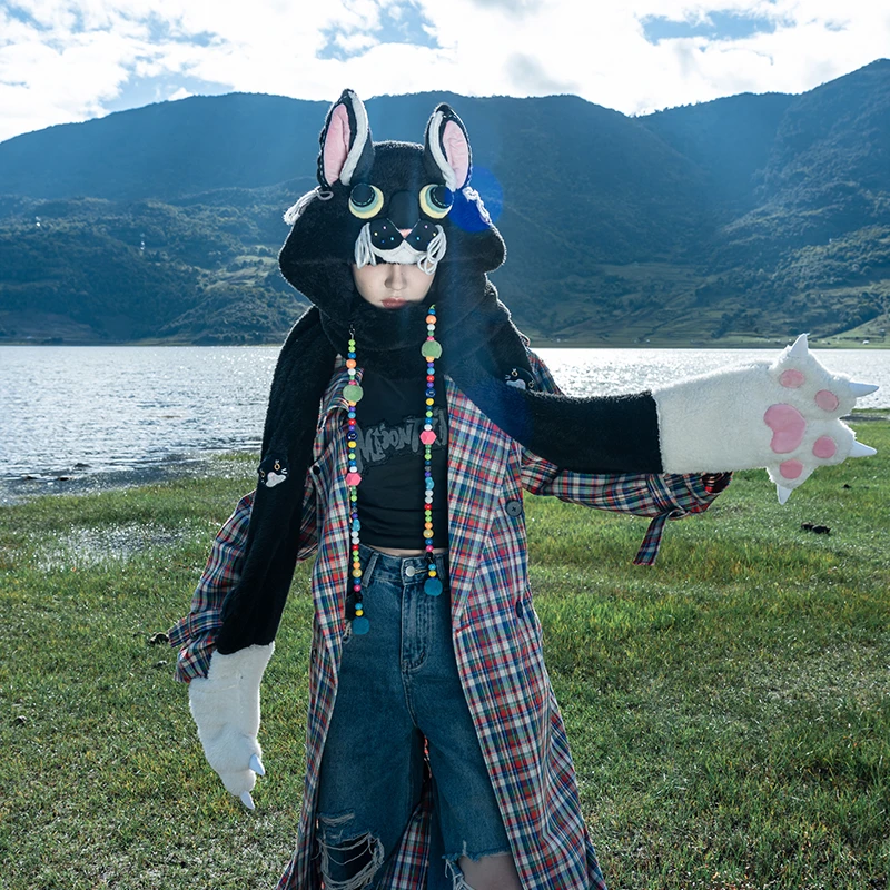 芽小七手创秋冬款塔睿克围巾一体帽子围巾三合一毛绒黑白百搭显白