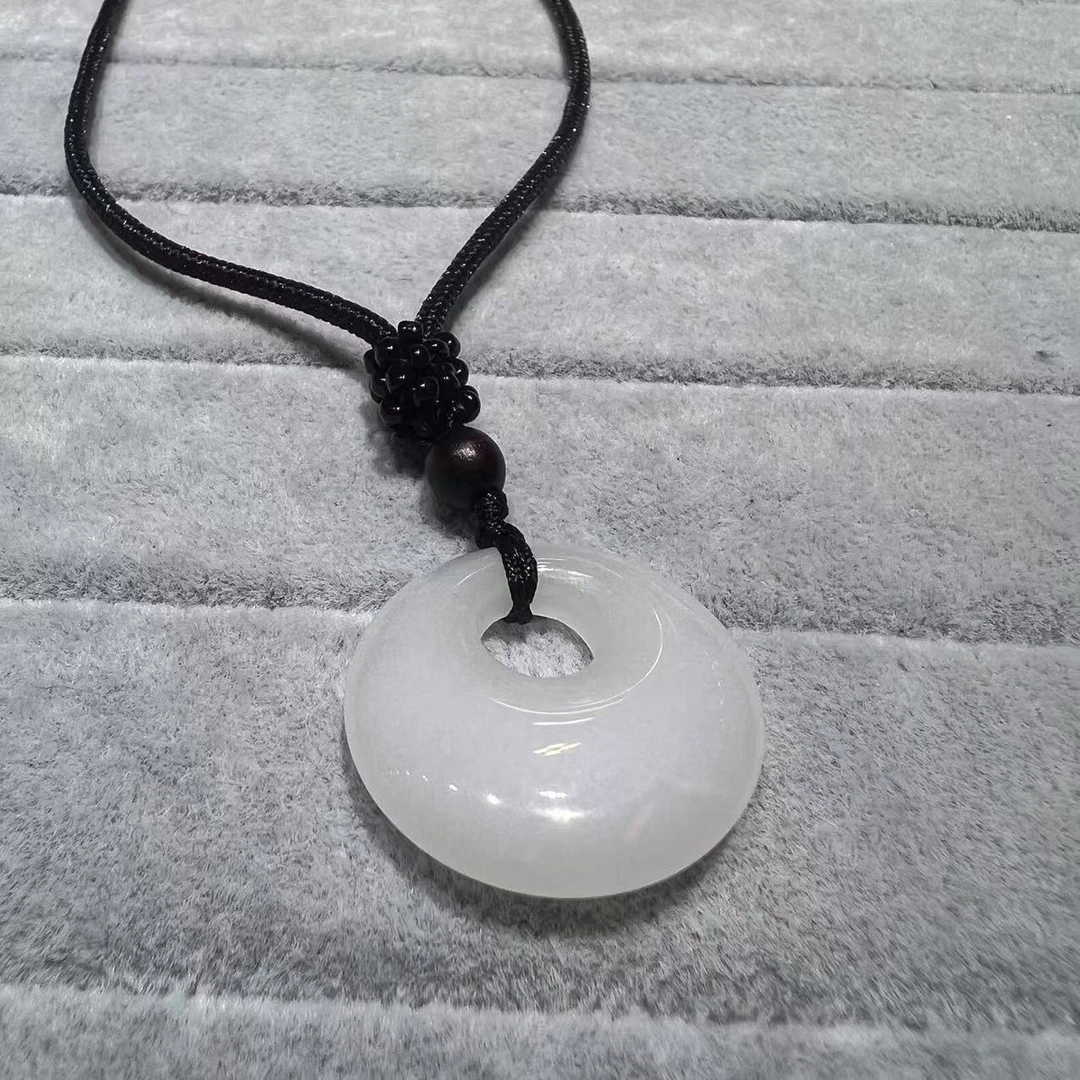 【水贝甄选】新款金丝玉白月光平安扣吊坠PAJ212