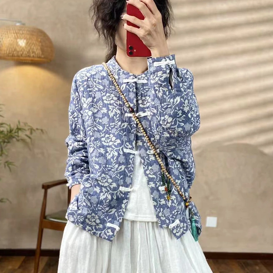 忆绵出品新款时尚印花盘扣短款外套