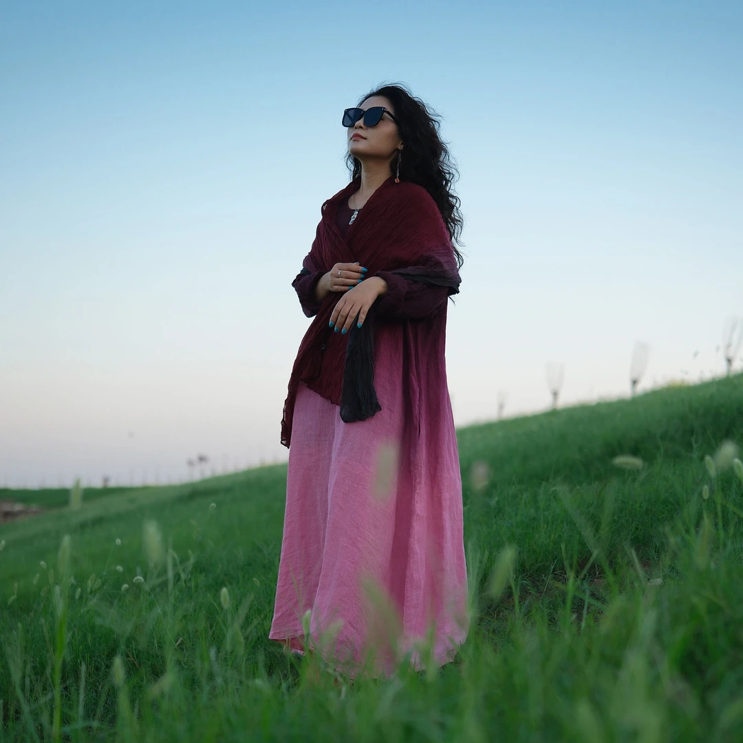 23420忆绵丁达尔渐变宽松垂感气质连衣裙