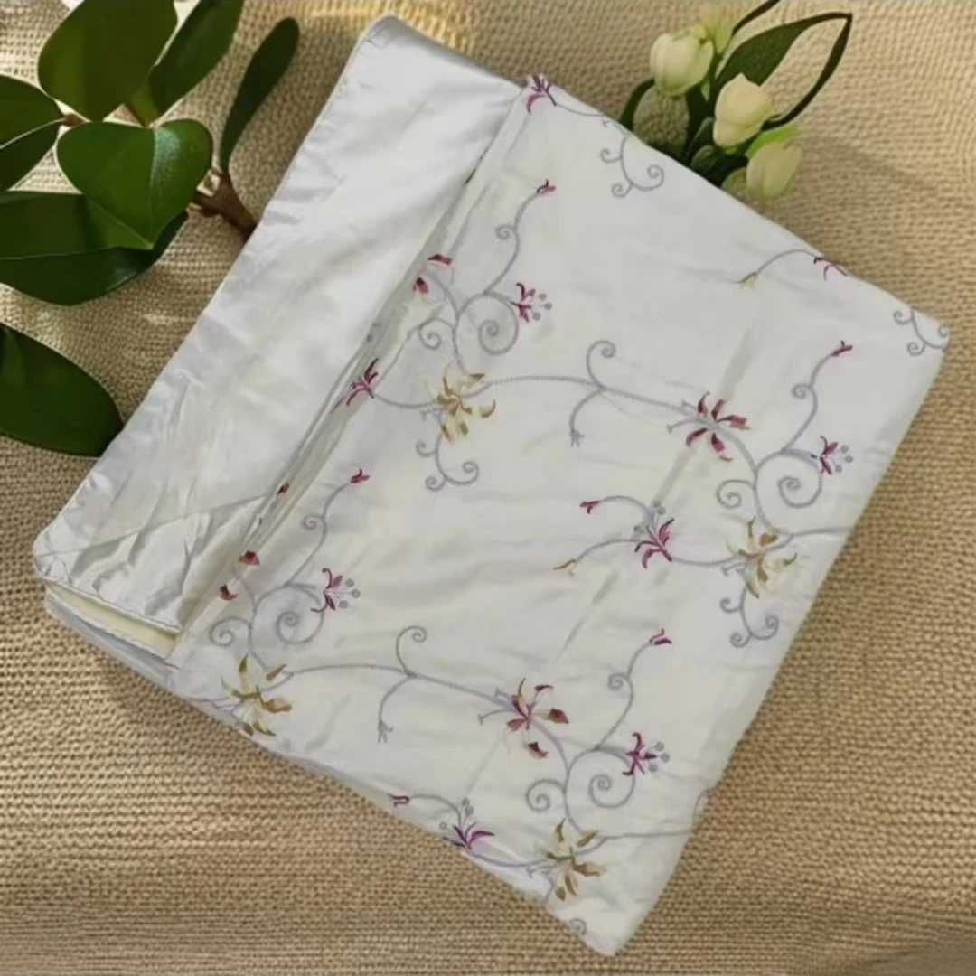 180*210cm苏绣款桑蚕丝被套琉璃