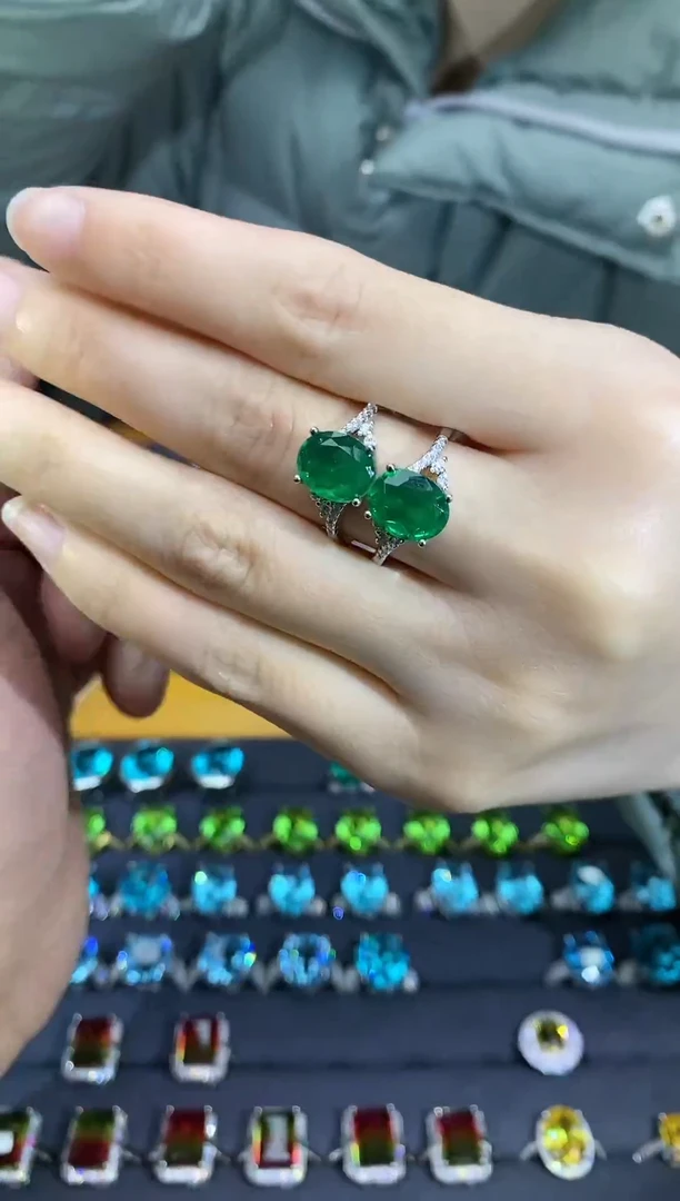 【闪购商品】祖母绿戒指银S925镶嵌047