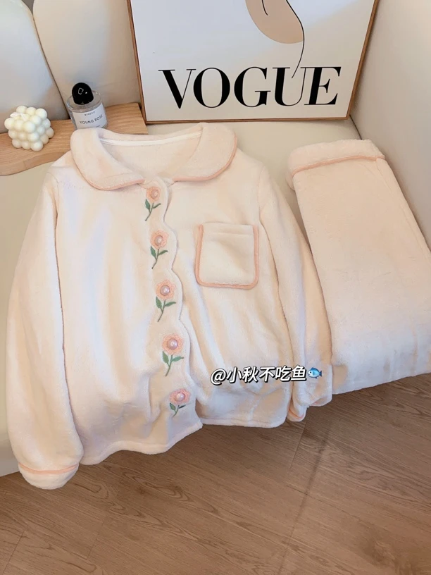 『ins花朵』甜美绣花珊瑚绒睡衣女秋冬季加厚开衫长袖家居服套装