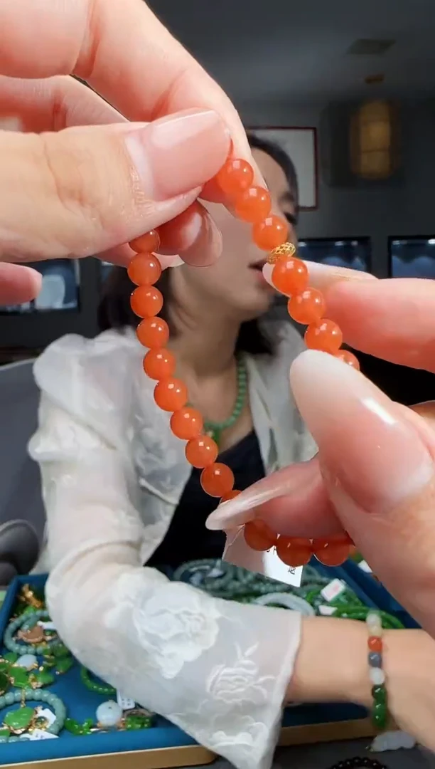 【闪购商品】南红玛瑙手链18K金镶嵌1