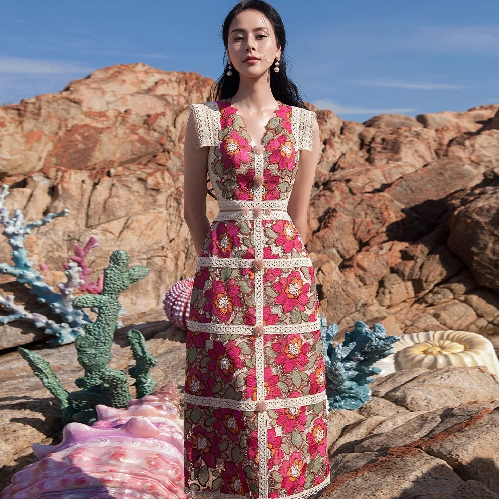 【陵陵】小众设计师刺绣花卉水晶扣无袖显瘦短款连衣裙GSEN337