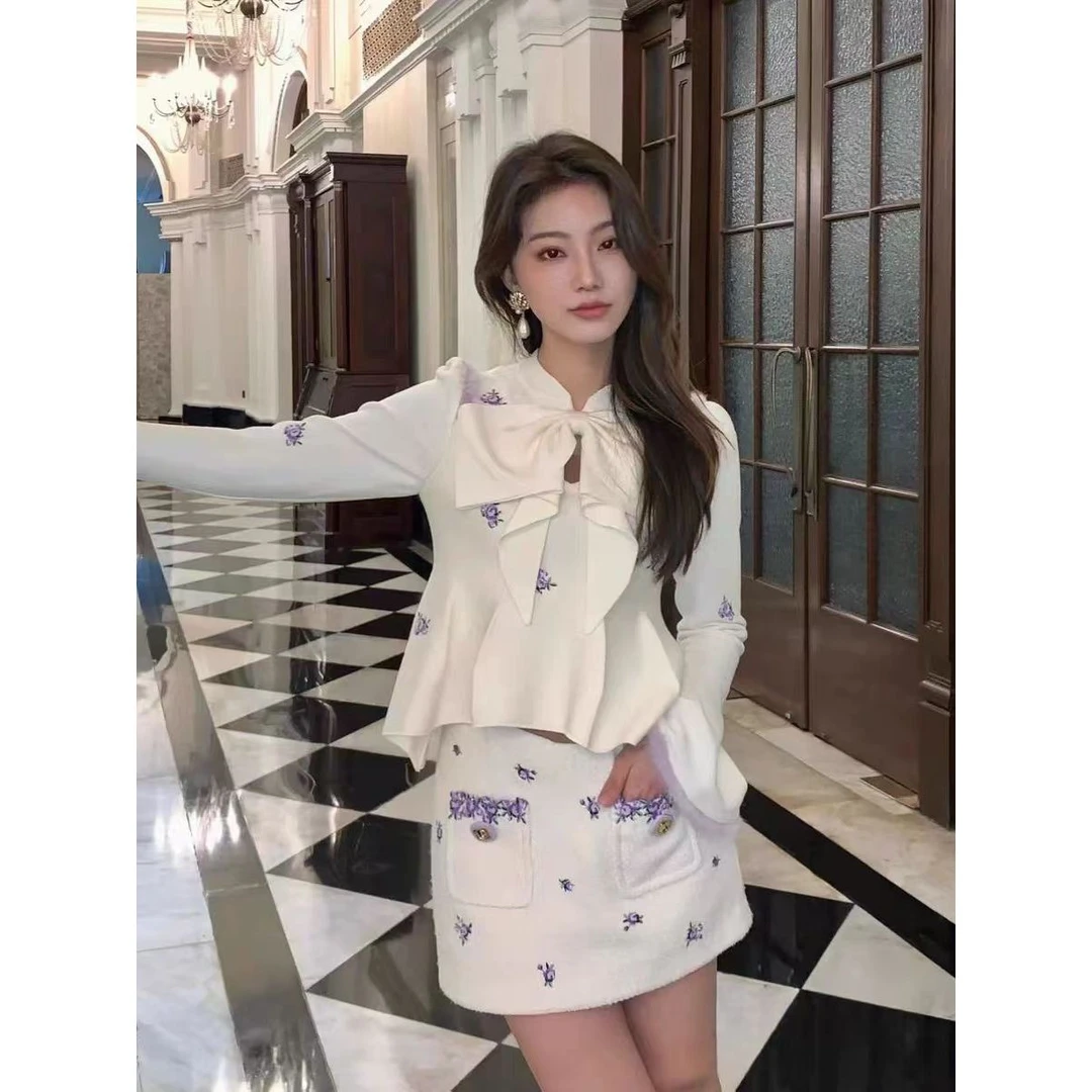 【DÉ MYSTÈRE】拉拉家复古高级感可拆卸蝴蝶结针织衫上衣GFC2402023