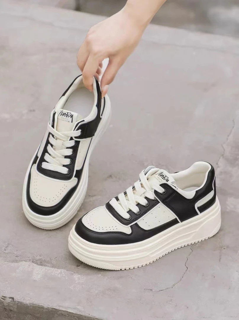 奥72A09 126 厚底板鞋小个子运动鞋2023春秋新款系带内增高女鞋