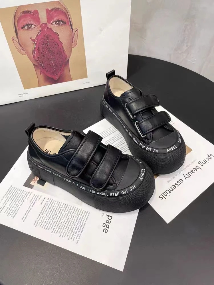 81276 092牛皮厚底魔术贴板鞋女2024新款韩版休闲百搭面包鞋