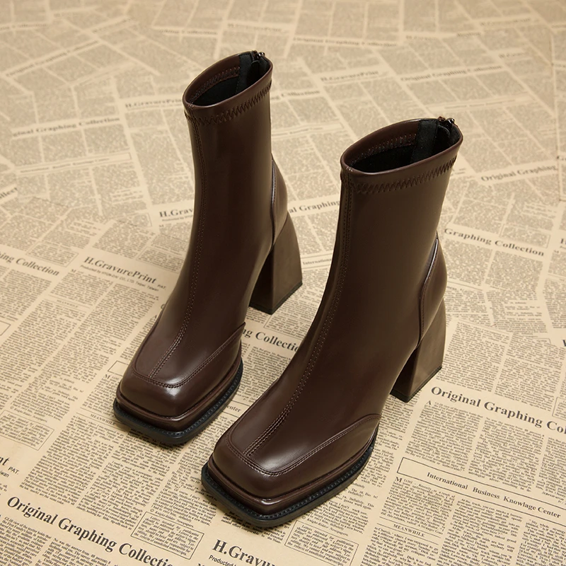 拾姑娘6800-9高跟靴子女2024秋冬厚底百搭超火爆款瘦瘦靴秋冬短靴