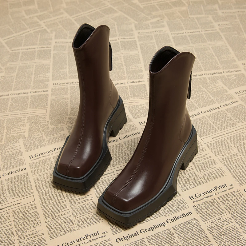 拾姑娘7123-2网红款厚底靴子女2024秋冬百搭超火马丁靴韩版短靴子