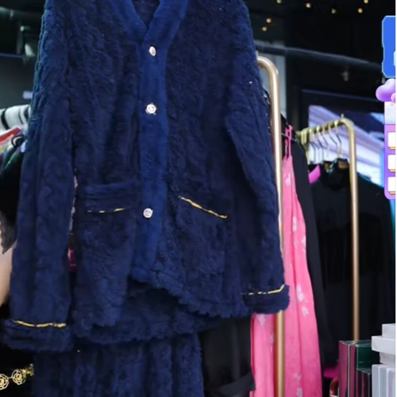 1646 OUPAN/欧盼服饰 加厚珊瑚双面绒藏青套装（品牌清货无吊卡）W