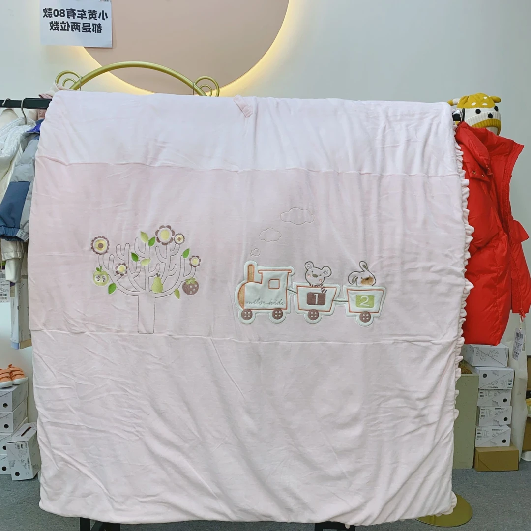 (微瑕撤柜)6198米乐熊 男女宝被子童被儿童床品柔软针织四季幼儿
