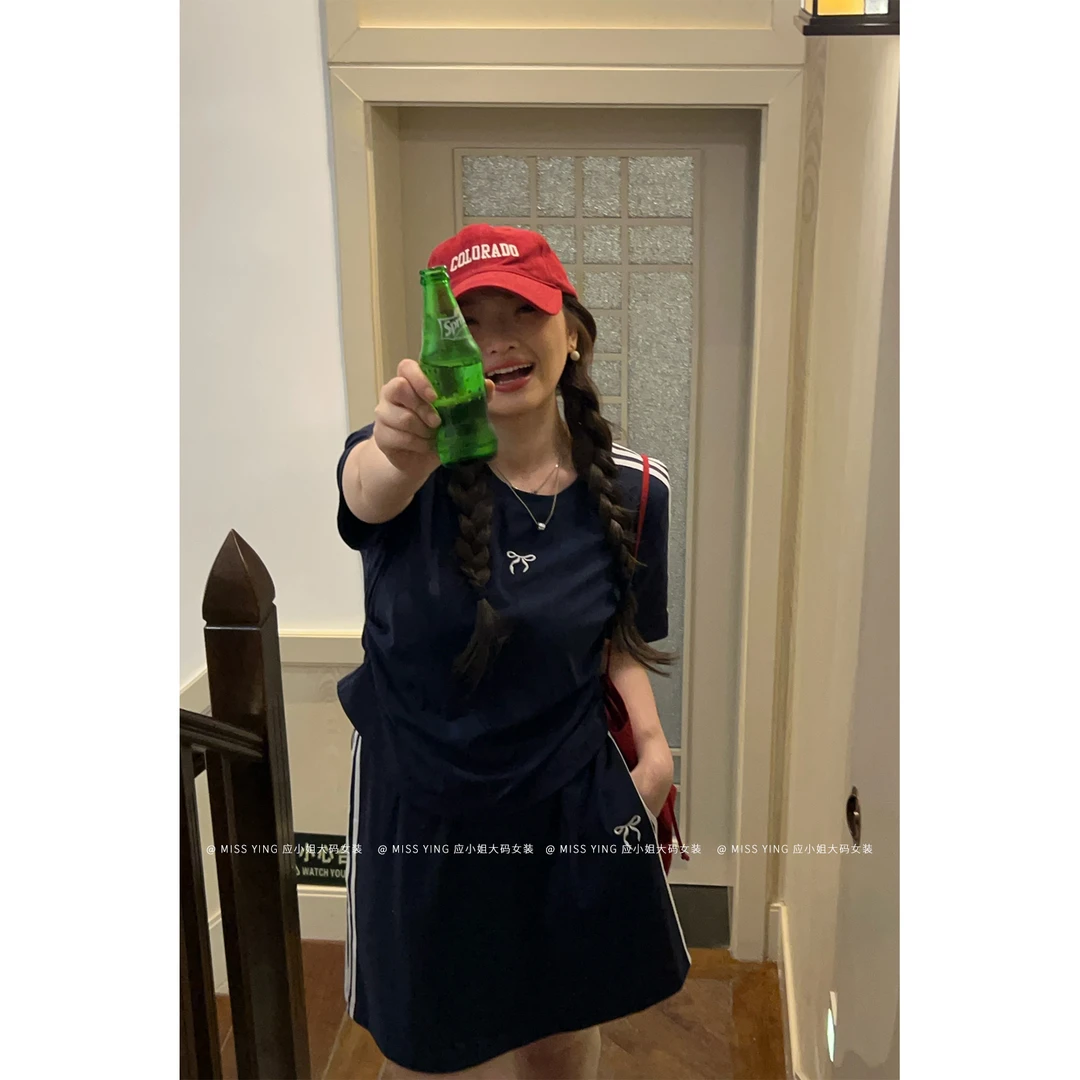 应小姐【氧气少女】微胖大码韩系运动风显瘦洋气时尚休闲上衣+半裙