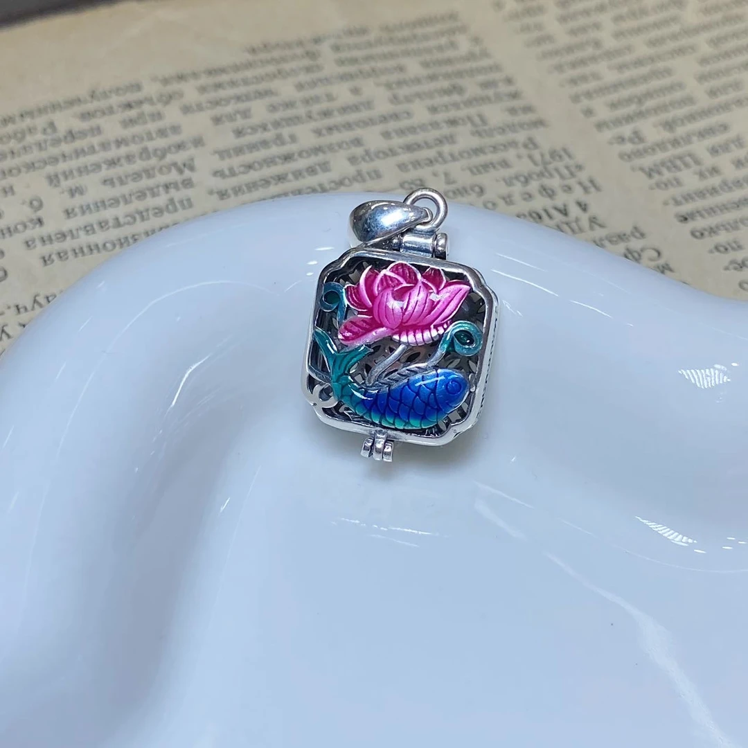 吊坠925银 【云上叙】25 V25664-S925银鱼戏莲吊坠-15x15x8mm（东哥）