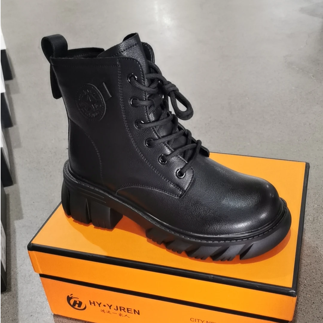 女靴时尚休闲百搭黑色真皮厚底加绒8338