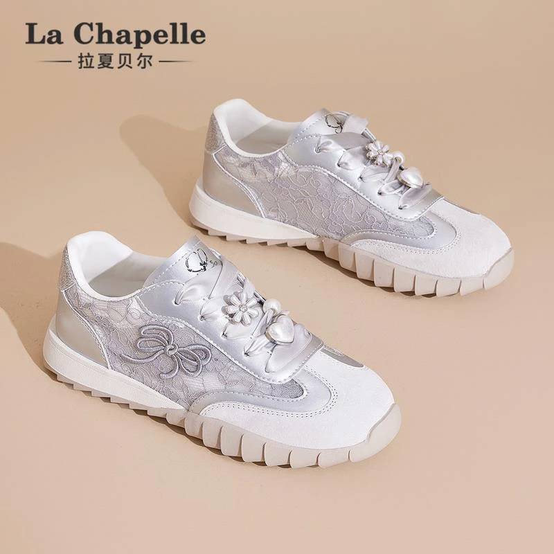 拉夏贝尔单网小白鞋女2025冬季新款系带蕾丝芭蕾鞋透气轻薄板鞋女