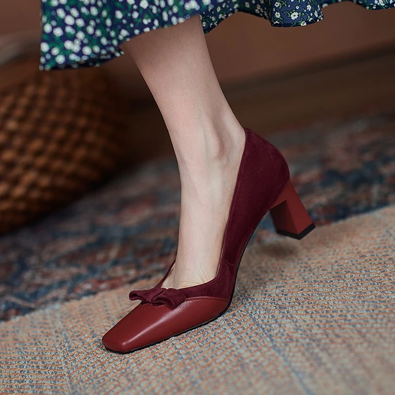 春秋气质复古高跟鞋女粗跟方头单鞋蝴蝶结仙女鞋红色婚鞋日常可穿