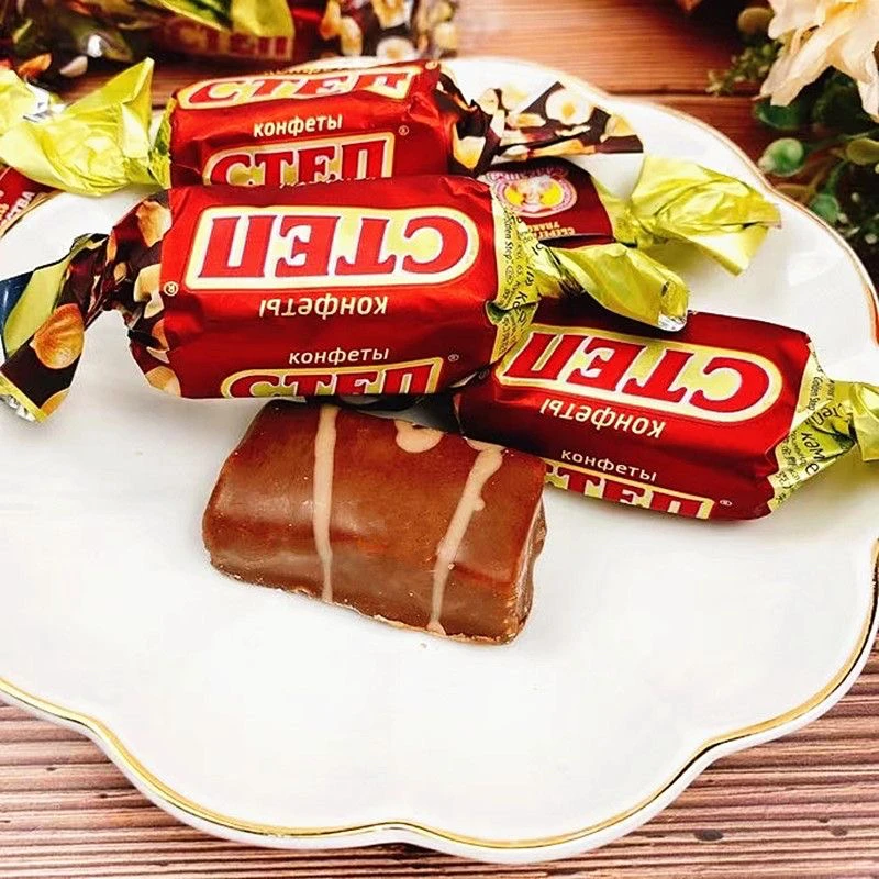 俄罗斯进口花生夹心巧克力酱皮焦糖500g袋装花生果仁喜糖小包装