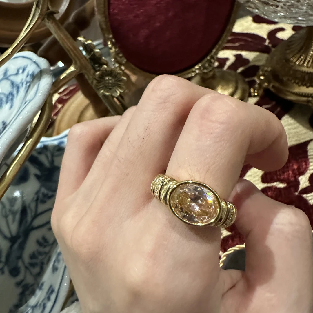 铜合金仿水晶戒指 【 2199】在巴黎意老奶奶惊艳我的每一次戒指