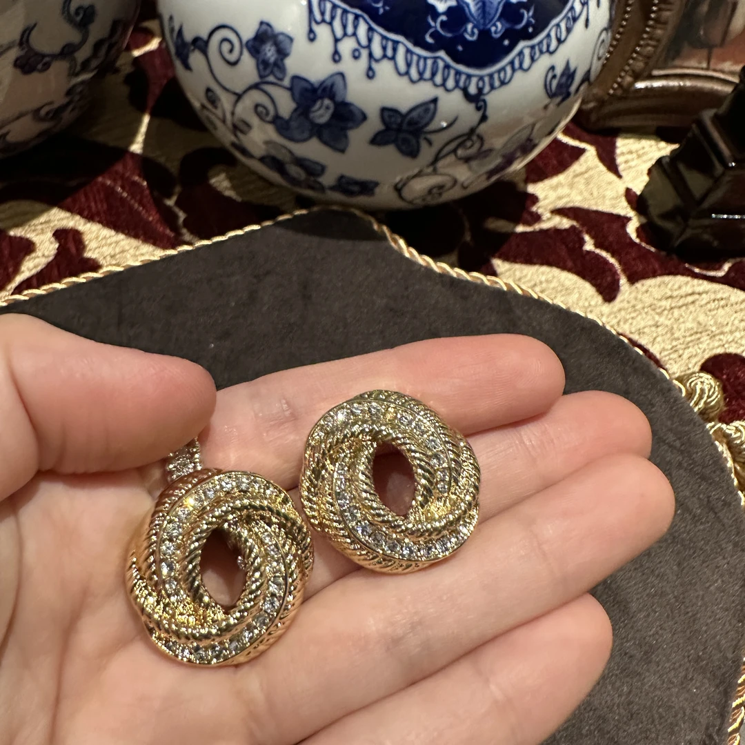 铜合金仿水晶耳饰 【2539】周年珍藏英｜经典原标克拉款CrownFrett