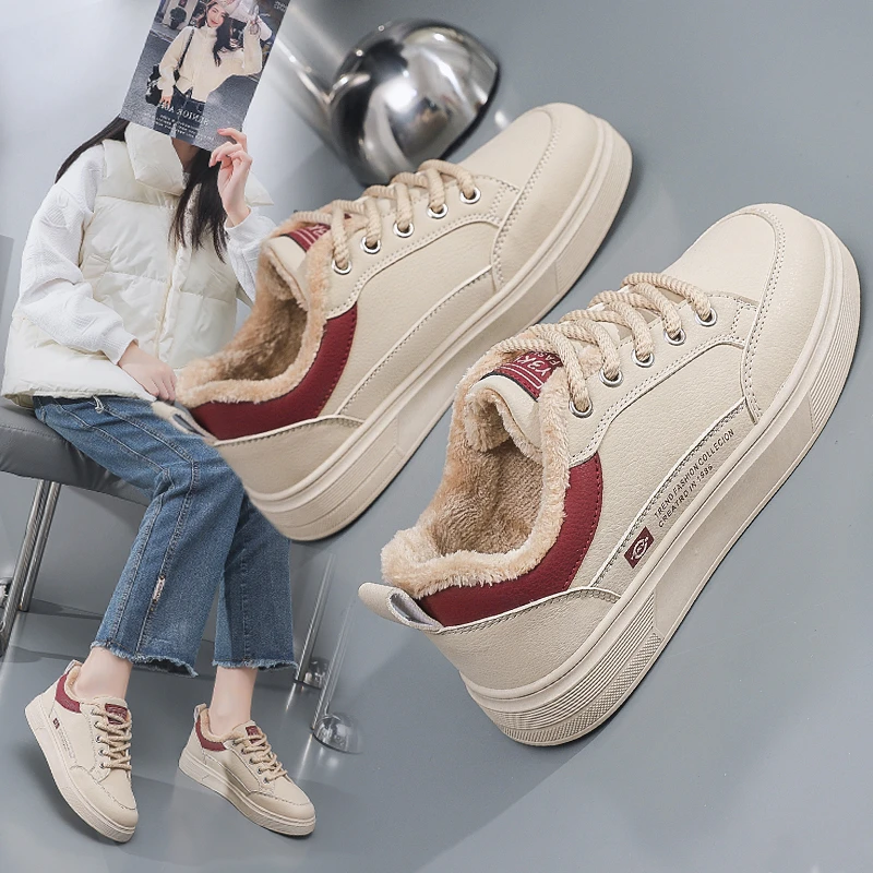 小白鞋女款2025冬季爆款百搭平底加绒保暖新款运动厚底秋冬棉鞋