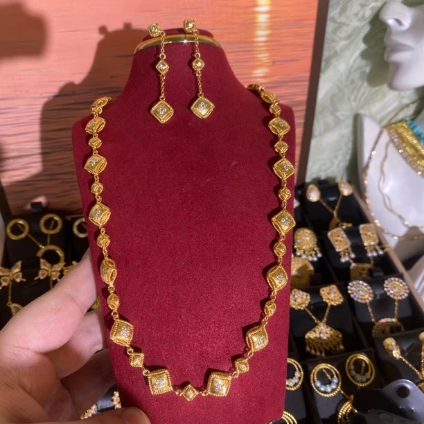 铜合金合成锆石项链 iLaruN 拉丝工艺项链