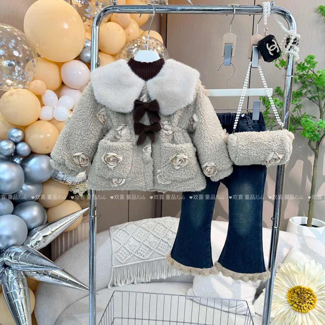女童外套秋冬款2024新款洋气加绒加厚儿童冬季小女孩羊羔绒毛毛衣