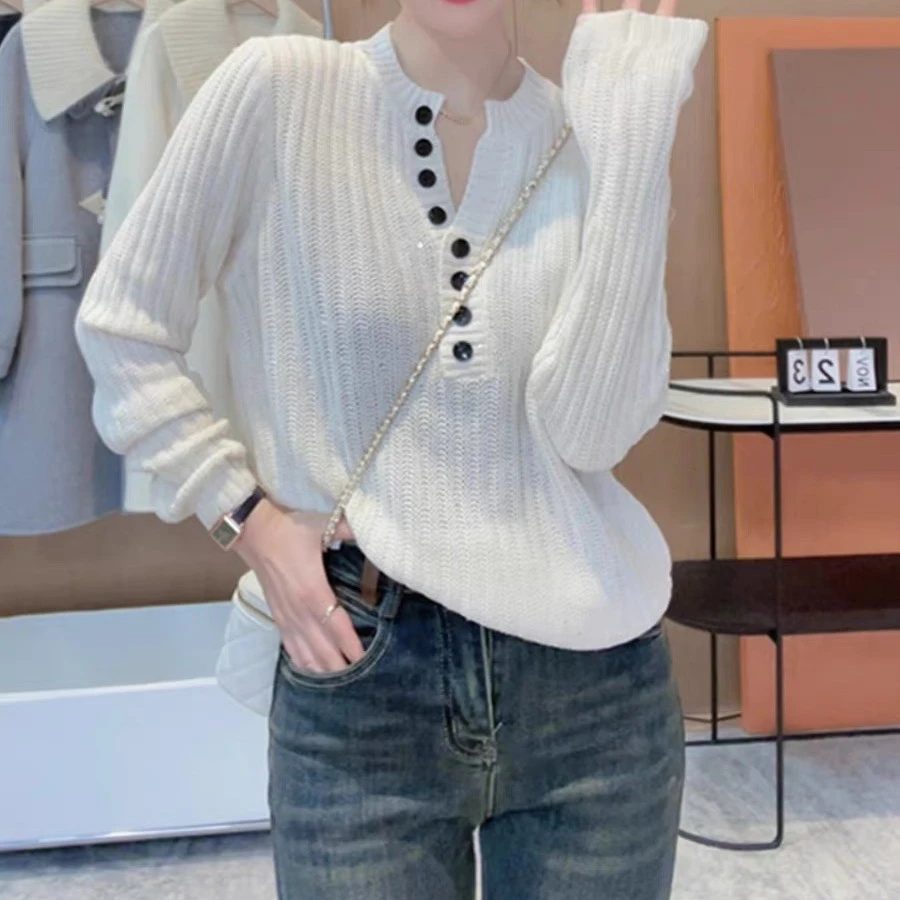 【老板娘推荐】时尚百搭网红显瘦气质纯色 扣子毛衣