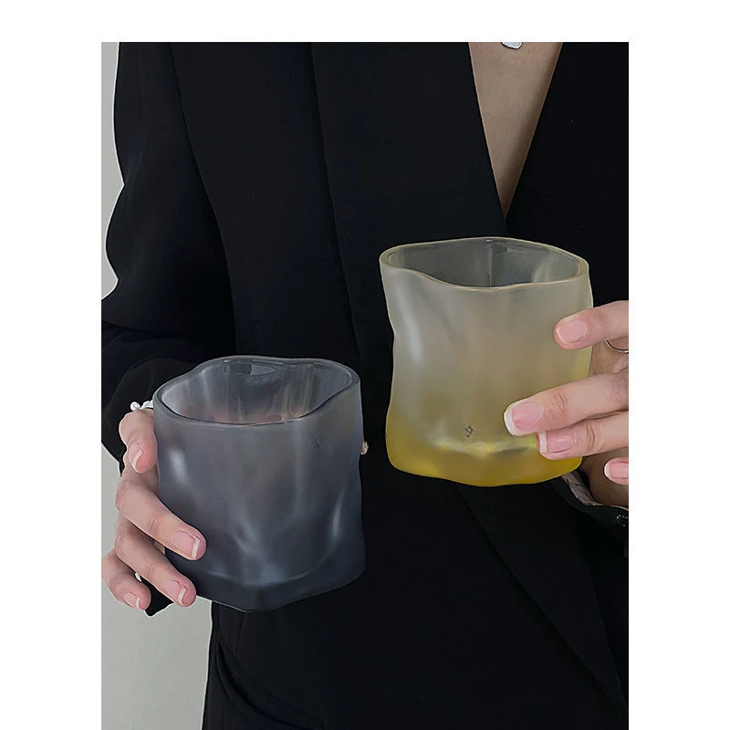 Qumin 云的褶皱里藏满爱意 扭扭杯ins风酒杯高级小众褶皱咖啡杯