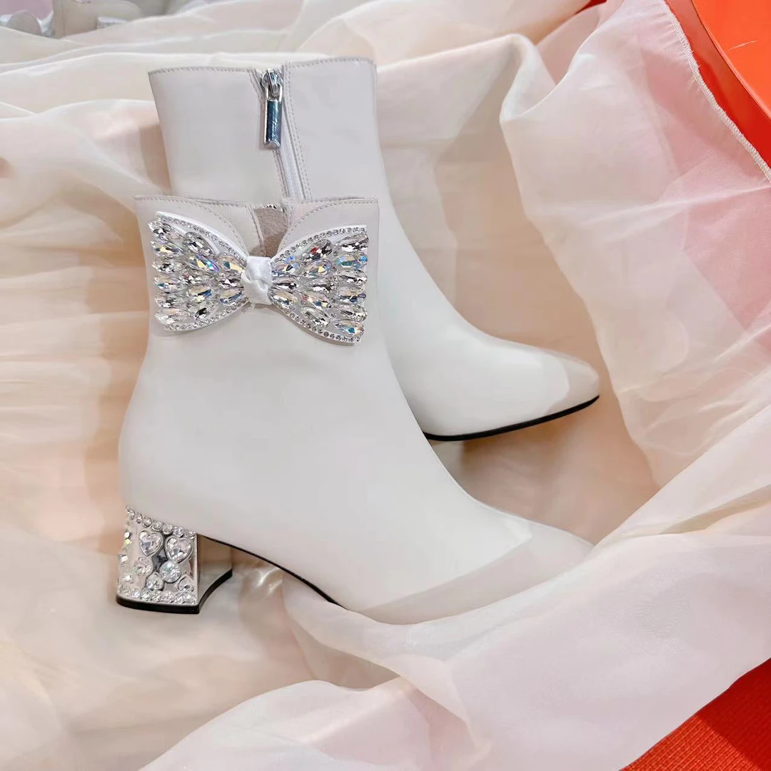 BaiLing/百翎国风短靴粗跟靴秋冬牛皮蝴蝶结中跟水钻百搭靴子