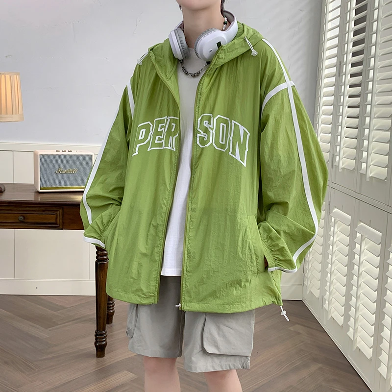 夏季薄款新品男士连帽防晒服夹克情侣青年初中高中生学生款薄情侣