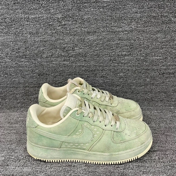 42.5码 AF1 空军一号 橄榄绿 无原盒 二手篮球鞋 公价2899