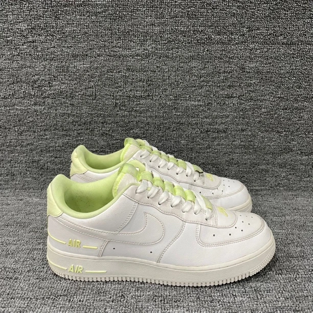 41码 AF1 空军一号 荧光黄叠标 无原盒 二手篮球鞋 公价1299