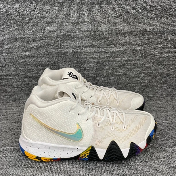 45码 欧文4 ncaa联赛 无原盒 二手篮球鞋 公价4399