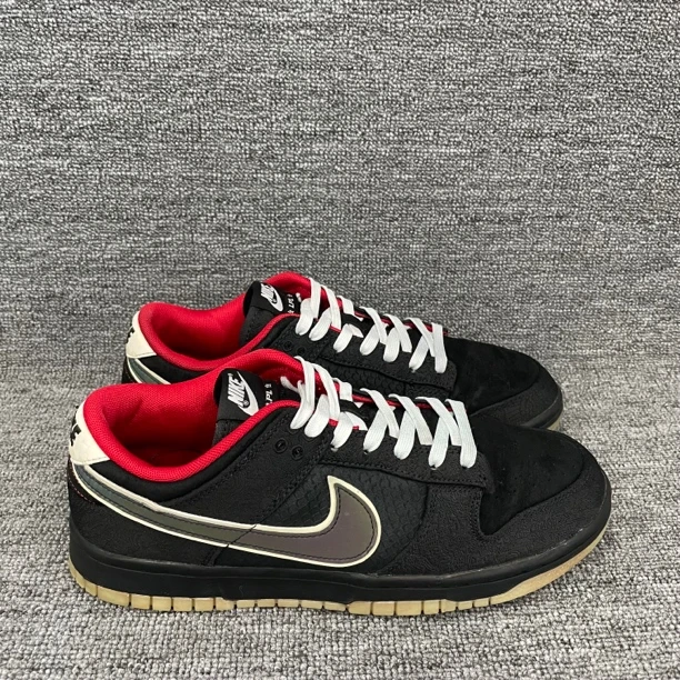 42码 dunk 英雄联盟联名 无原盒 二手篮球鞋 公价1599