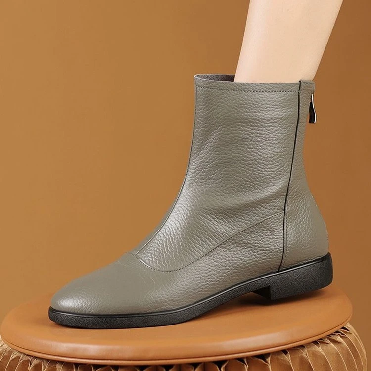 品牌断码女鞋妈妈鞋皮靴中年秋冬新款平底短靴女加绒马丁靴软底