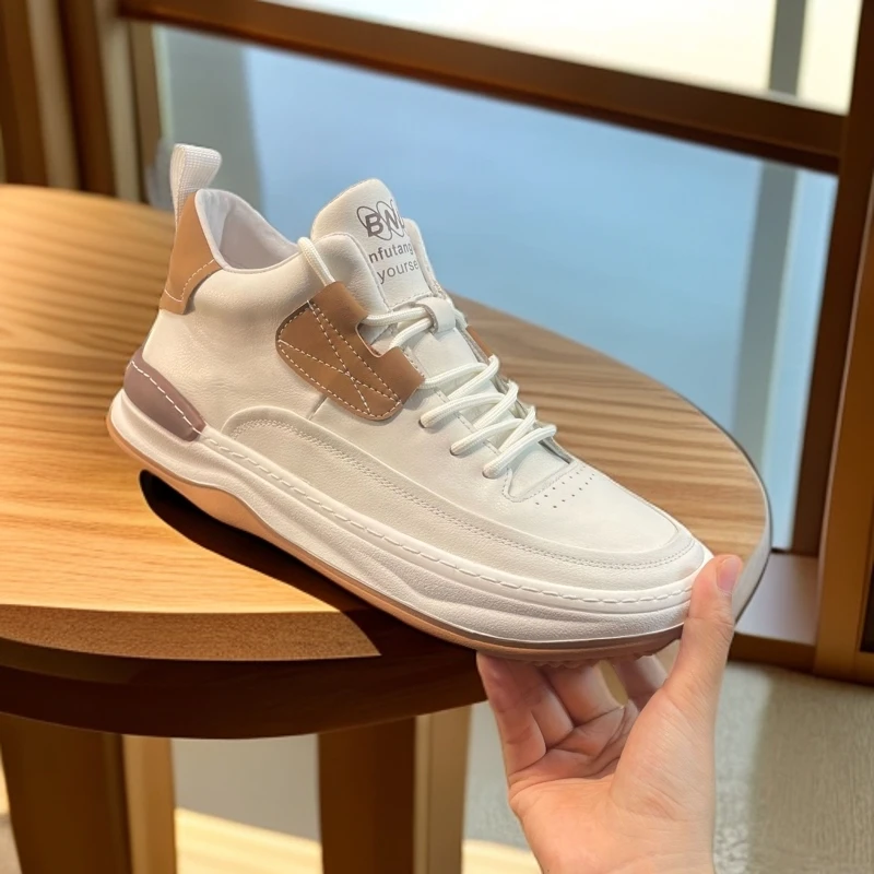 【德奈虎】春季新款头层牛皮高帮小白鞋休闲板鞋时尚百搭潮软底9088