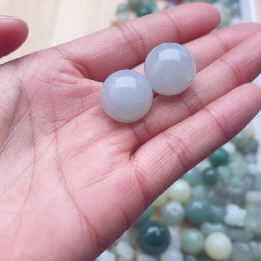 【闪购商品】和田玉（糖玉）手链未镶嵌?**?和田玉吊坠