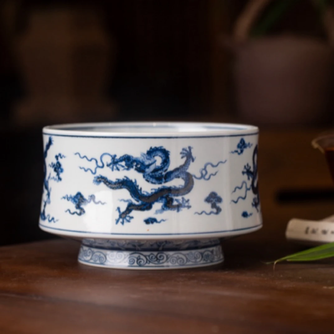 澜安工坊｜景德镇纯手工青花龙纹水洗罐