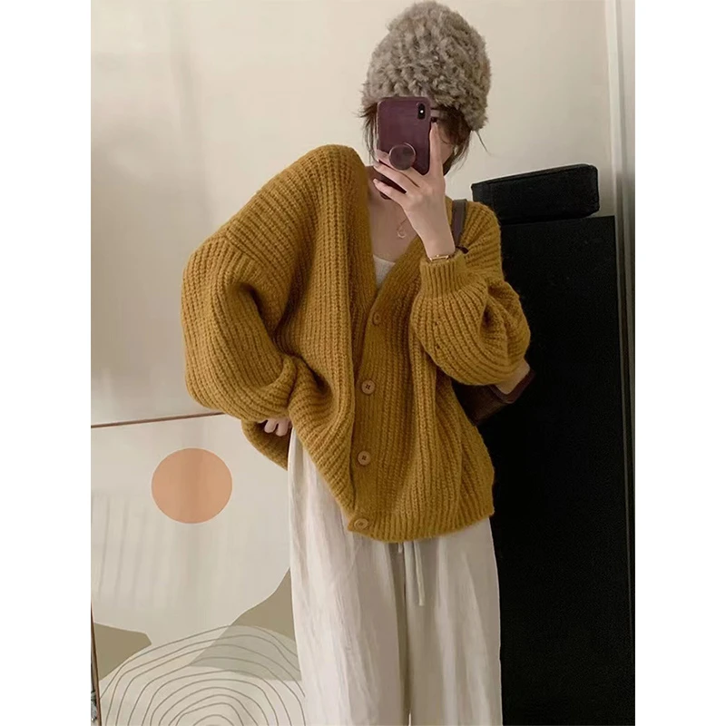 蝙蝠袖纯色毛衣2025年春秋季慵懒风宽松显瘦针织开衫设计感外套潮