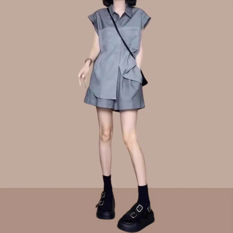 夏装搭配一整套大码微胖显瘦遮肉高级感薄款灰色衬衫短裤套装女