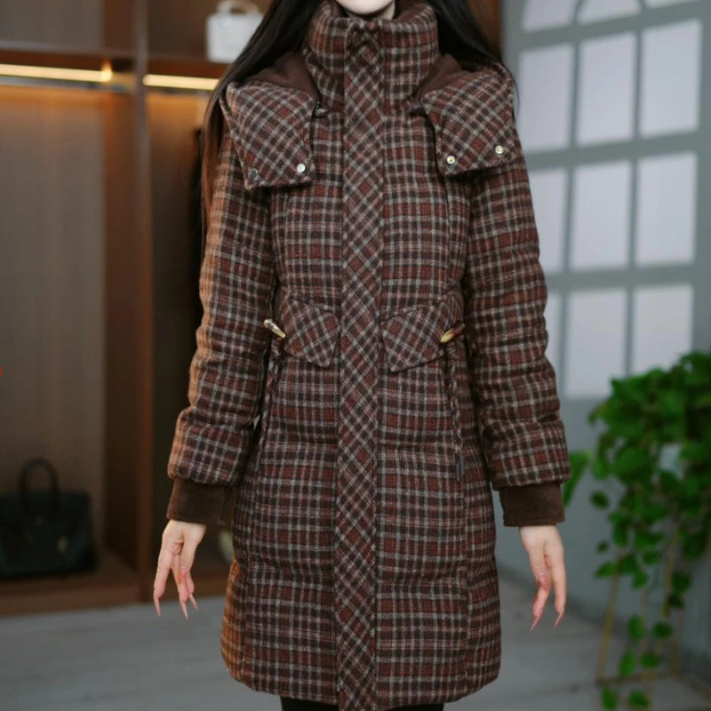 洋气2024冬季新款女格子复古气质减龄保暖气质加厚时尚中长款棉服